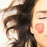 Viete, čo je to dermokozmetika?